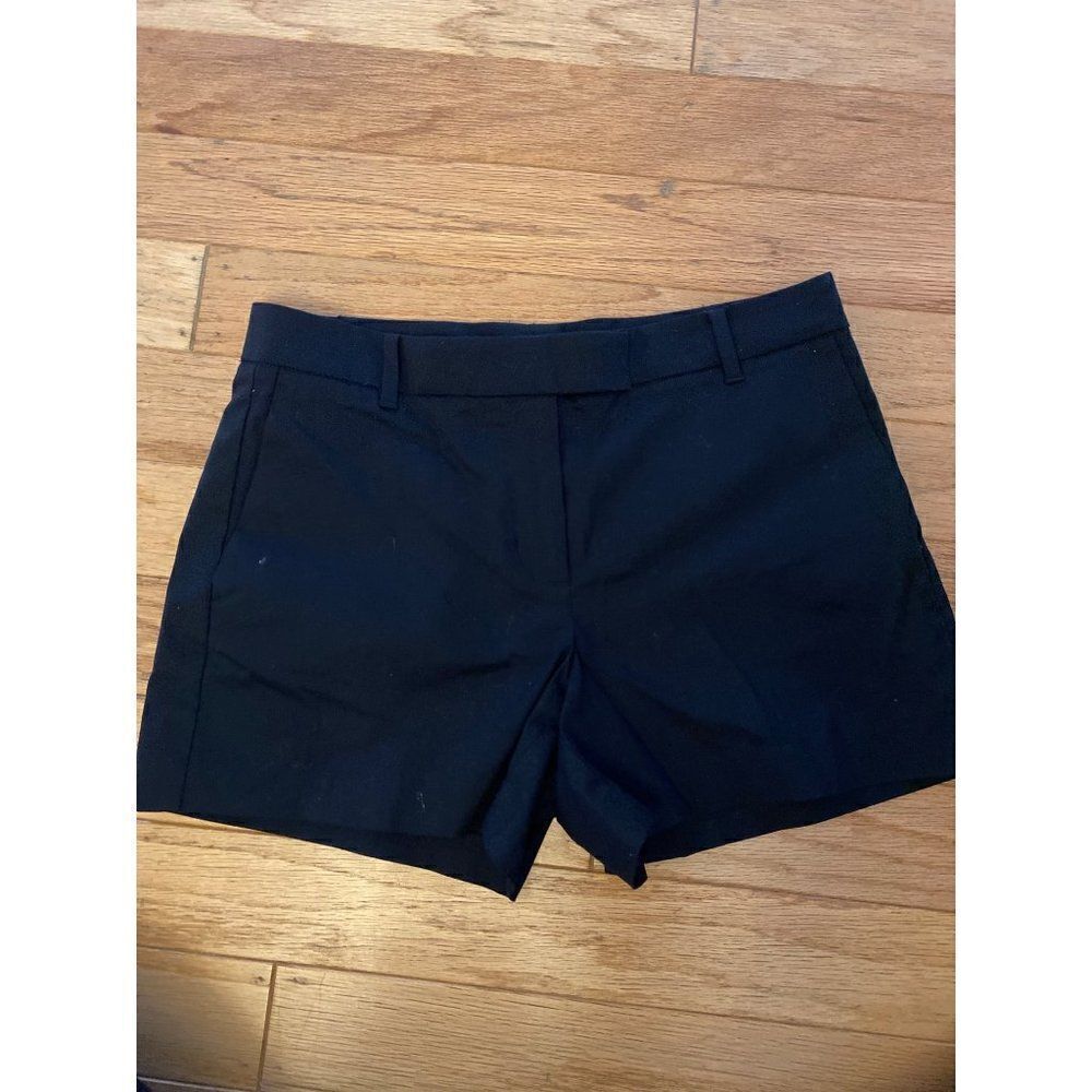 Ann Taylor Women's Petite Devin Fit Black Cotton Slash Pockets Shorts Size 8P